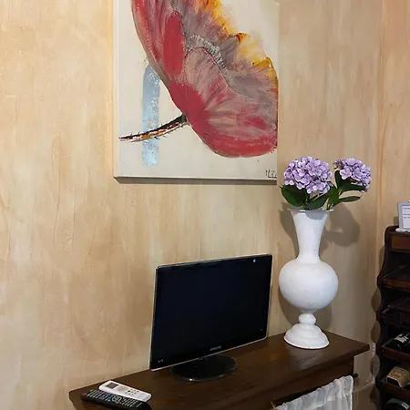 Alex's Apartman Iglesias